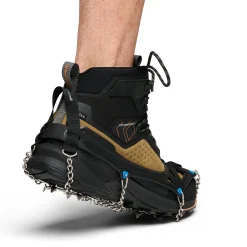 Access Spike Traction Device