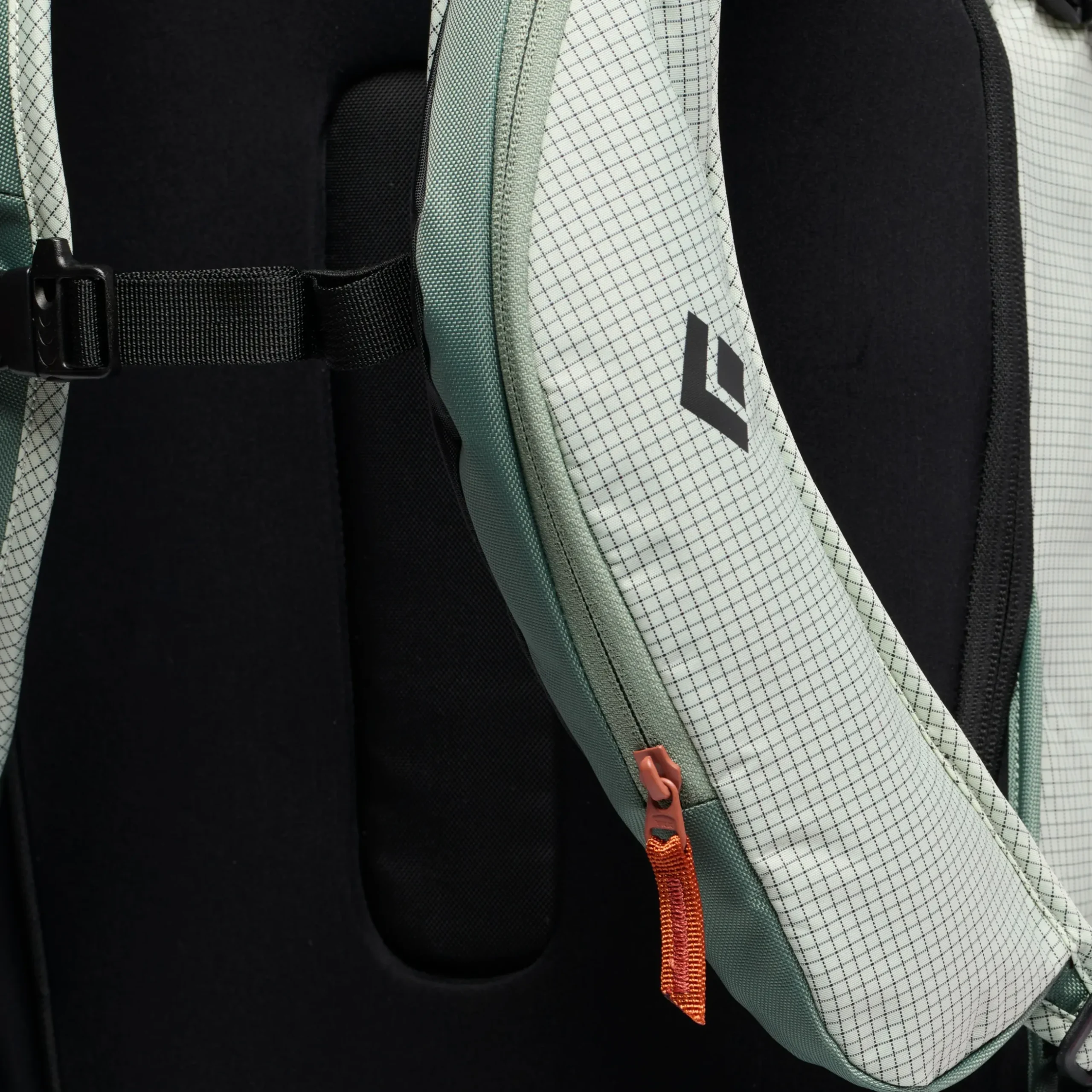 Dawn Patrol 32 Backpack
