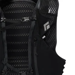 Distance 15 Backpack - Past Season