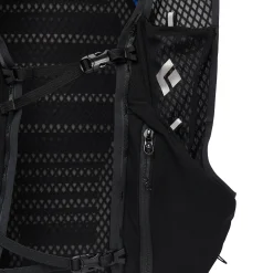 Distance 8 Backpack - Past Season