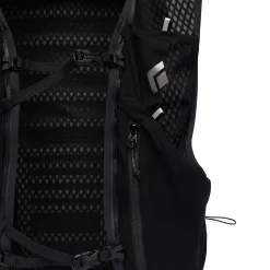 Distance 8 Backpack - Past Season