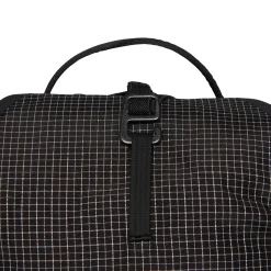 Distance 8 Backpack - Past Season