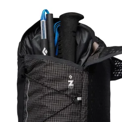Distance 22 Backpack - Past Season