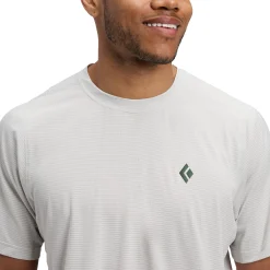 Men's Distance Short Sleeve Tech Tee