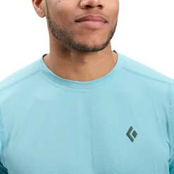 Men's Distance Short Sleeve Tech Tee - Past Season