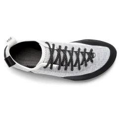 Women's Momentum Lace Climbing Shoes - Past Season