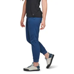 Women's Technician Jogger Pants